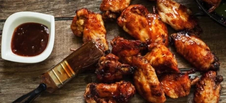 Feurige Chicken Wings