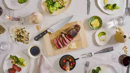 Anrichten und Genießen! Servier das Wagyu auf eine