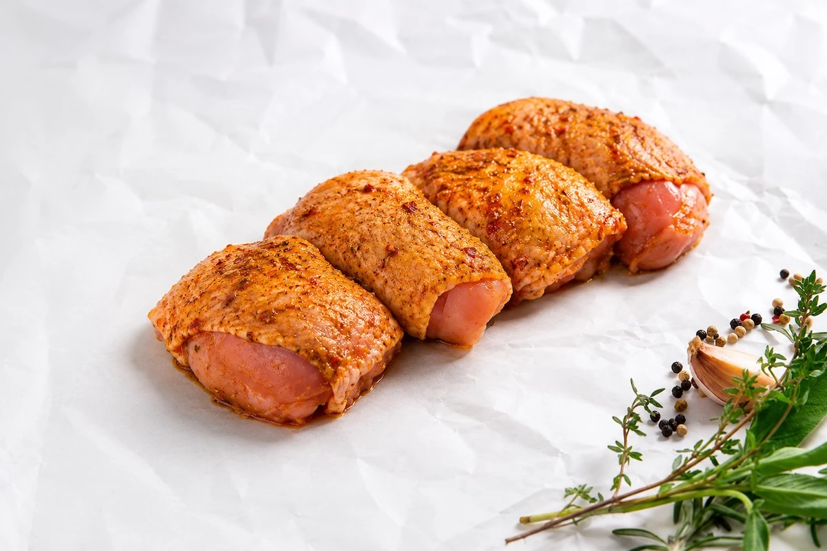 Marinierte Hühnerschenkelfilets