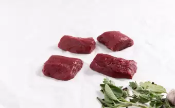 Rehrückensteaks mit Filet