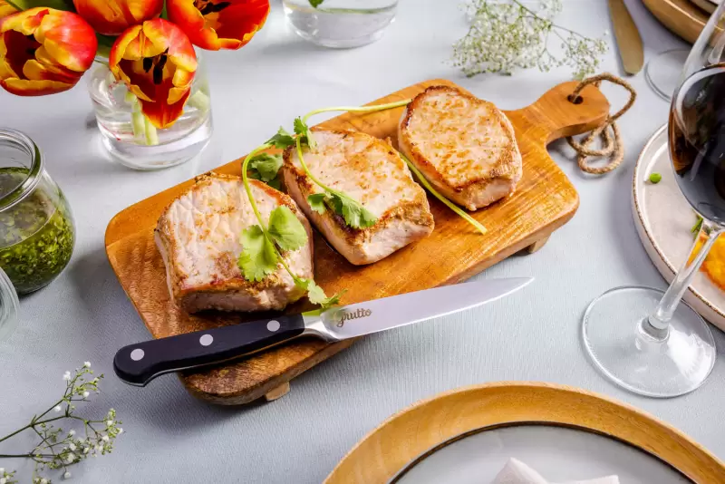 Schweinemedaillons mit frischem Chimichurri